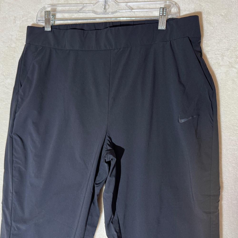 Nike Black Sweatpants - Picture 2 of 9
